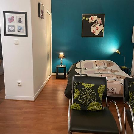 Studio N•4 En Plein Coeur De La Ville Thermal Bagnères-de-Bigorre Dış mekan fotoğraf
